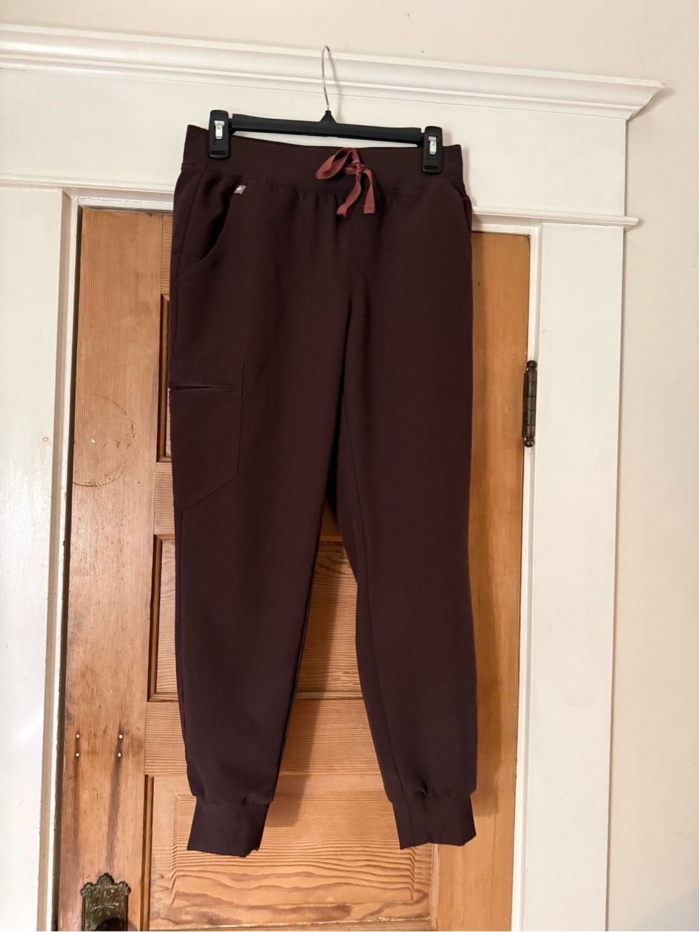 Figs espresso joggers with Dusty Rose Drawstring